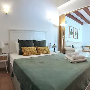  Appartement Hostly Sierpes 3 Renewed Families-fibre-parking Optional Espagne